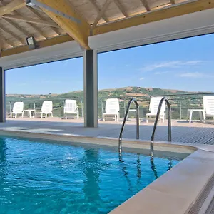 https://madame-vacances-residence-la-marquisie.midi-pyreneeshotels.com